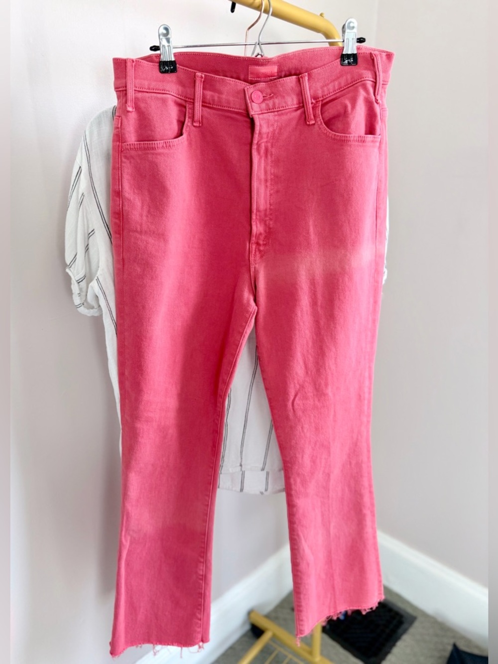 MOTHER The Hustler Ankle Fray Jeans 31 Pink Rose of Sharon Raw Hem Faded